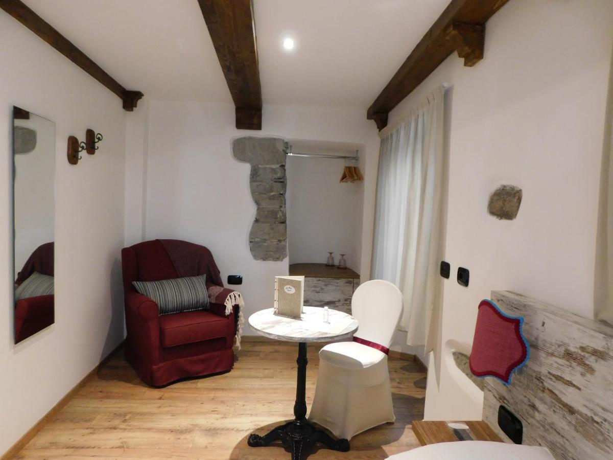 Nicomat Rooms Domodossola Exterior foto